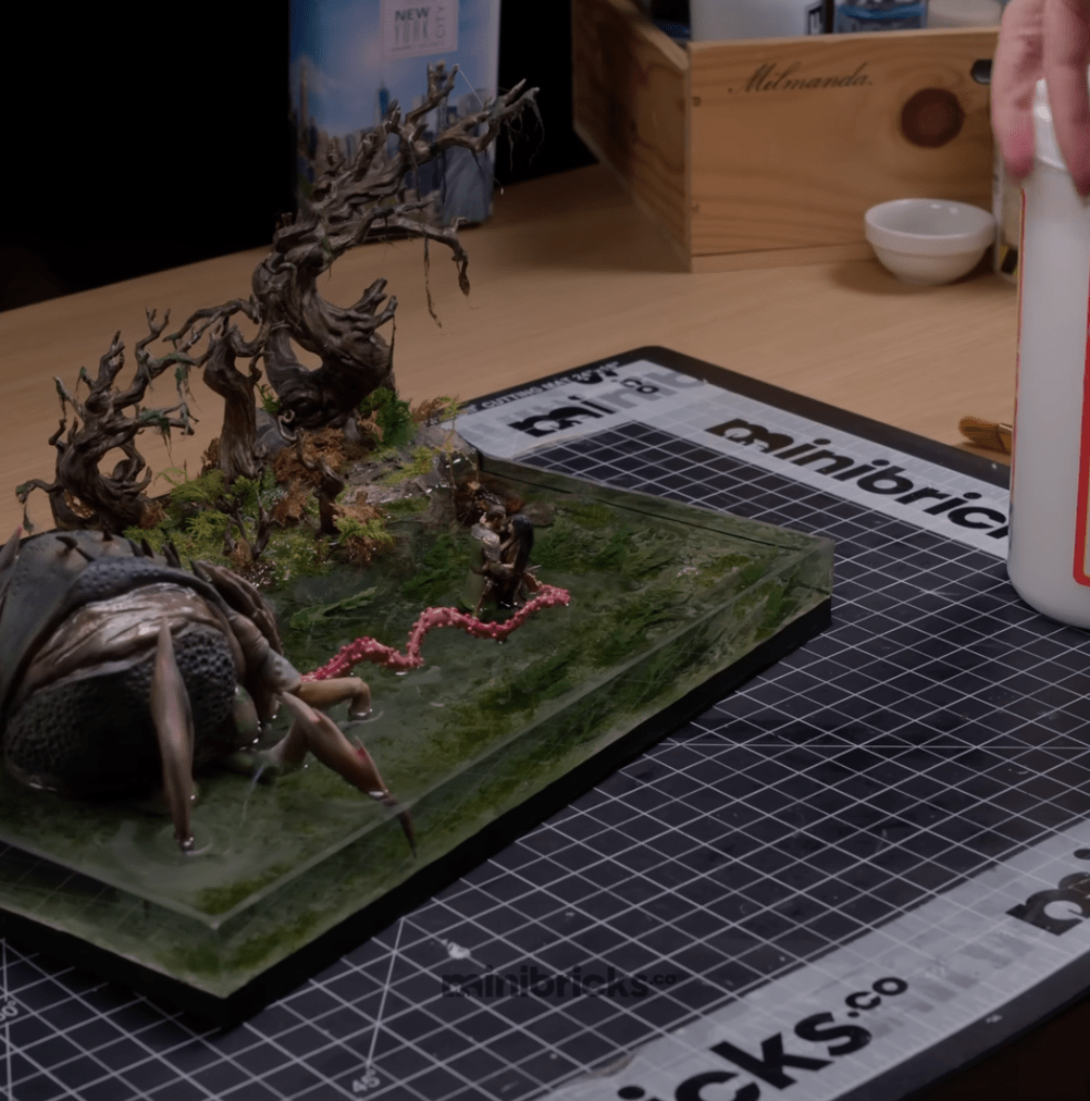 This Yuletide, give yourself the soothing gift of gab and a good resin model video